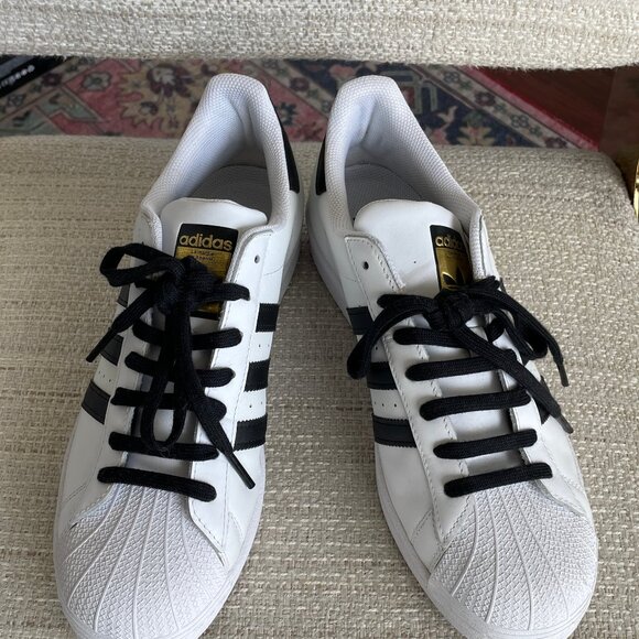 Adidas White Superstars Men’s 10 - Picture 5 of 8